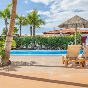 3* Lägenhetshotell Royal Tenerife Country Club